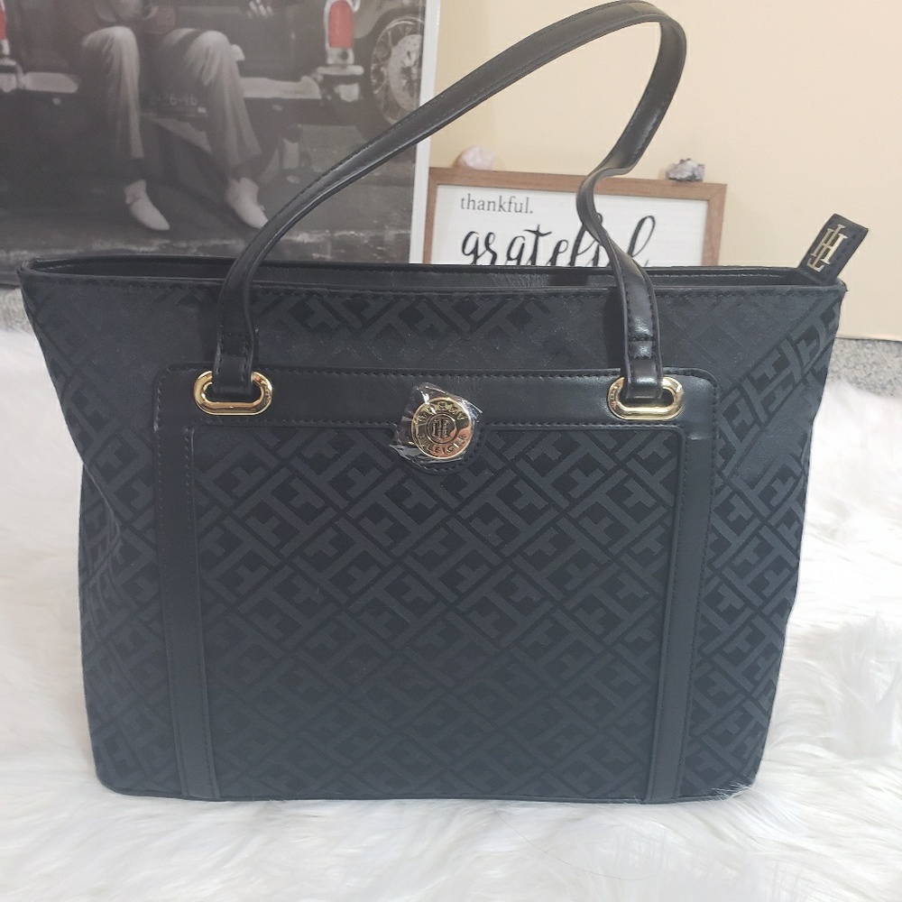 NWT Tommy Hilfiger Black Tote